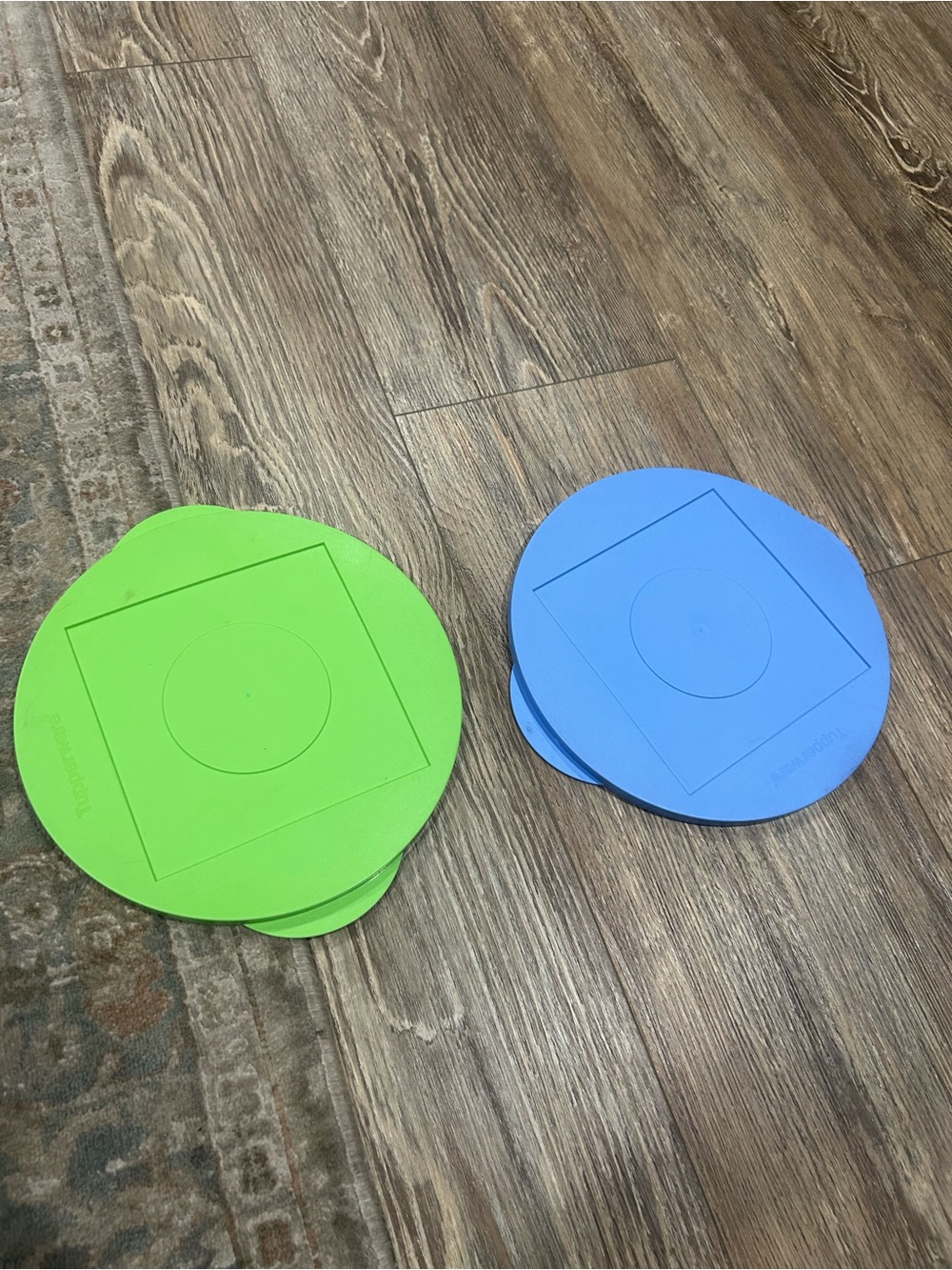 Tupperware lids